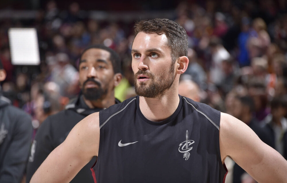 中描绘出他 中描绘出他