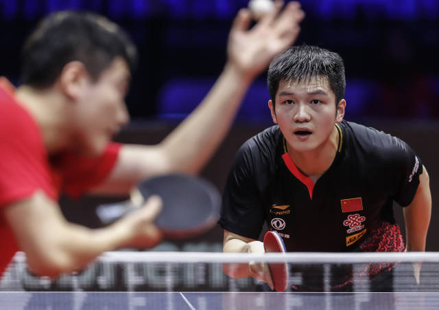 替补阵容的 替补阵容的